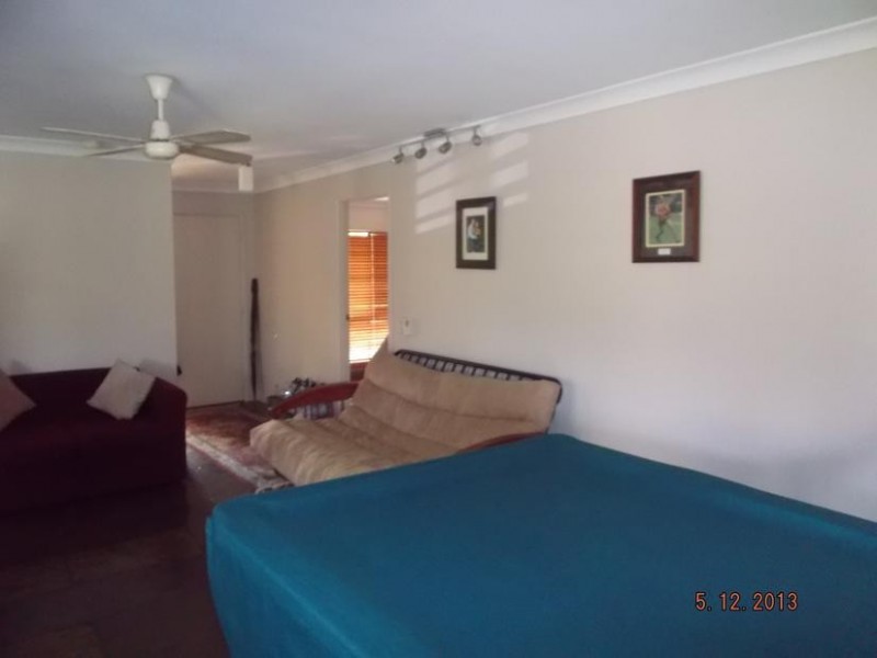 4 Kuranya Court, Arana Hills QLD 4054