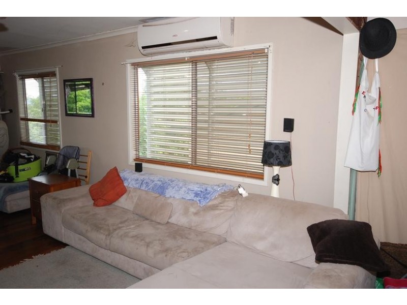 217 Patricks Road, Ferny Hills QLD 4055