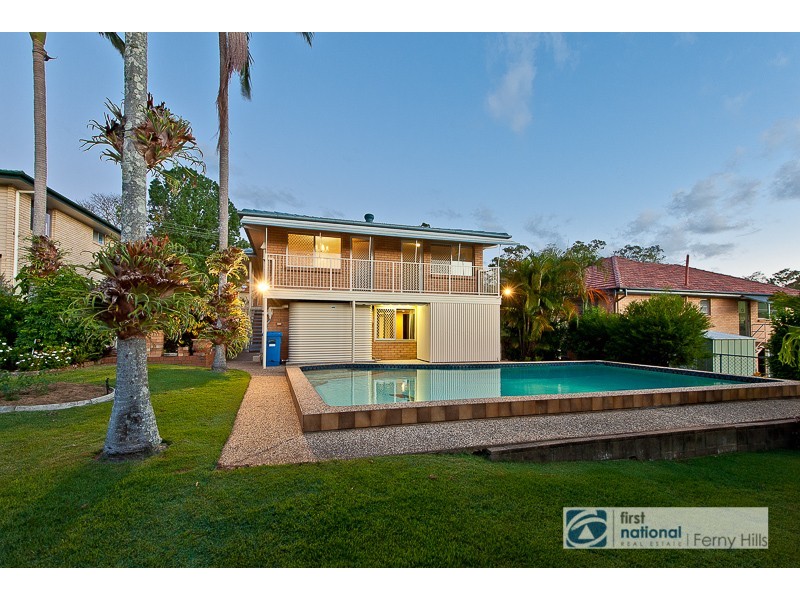 14 Eromba Crescent, Ferny Hills QLD 4055