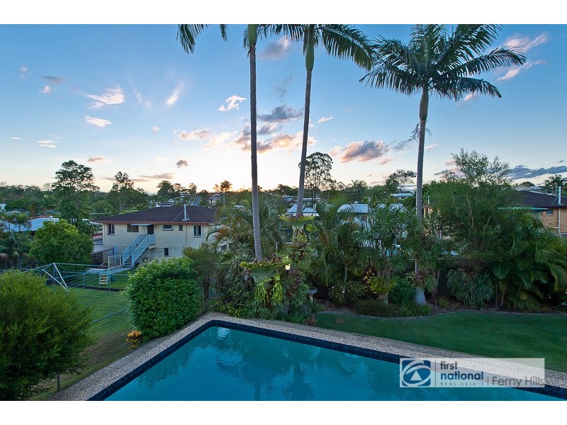 14 Eromba Crescent, Ferny Hills QLD 4055