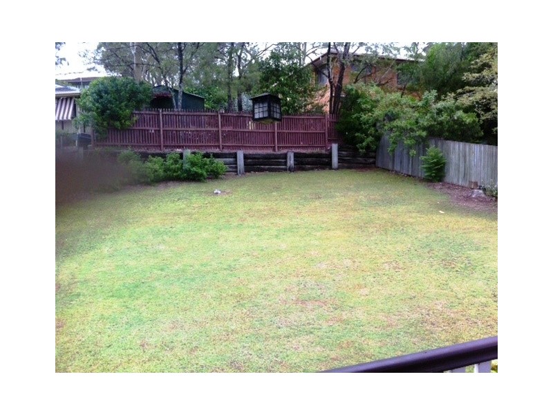 8 Tristania Street, Everton Hills QLD 4053