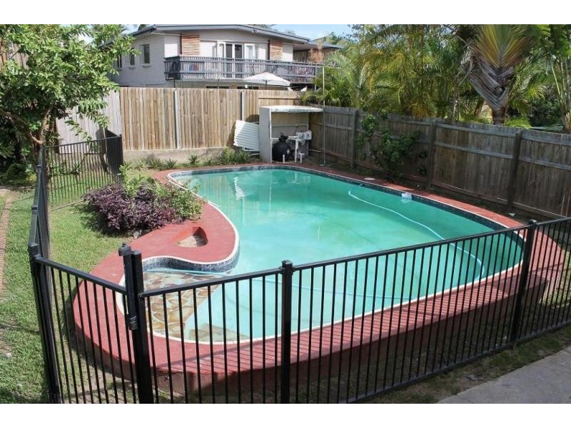 23 Ferny Way, Ferny Hills QLD 4055