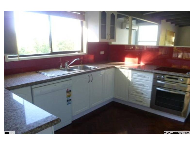 30 Tarcoola Avenue, Ferny Hills QLD 4055