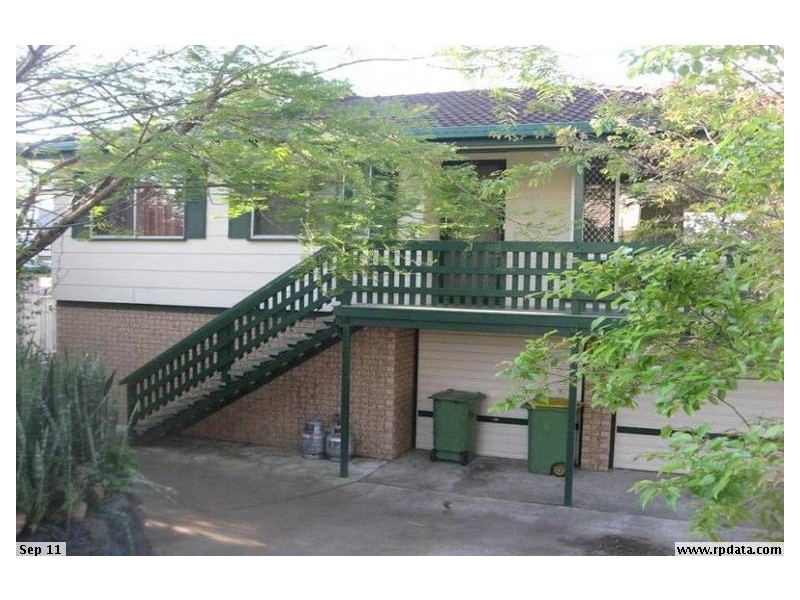 14 Bennetts Road, Everton Hills QLD 4053