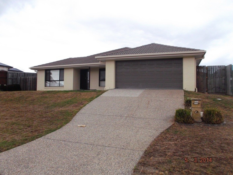 10 Charles Court, Joyner QLD 4500