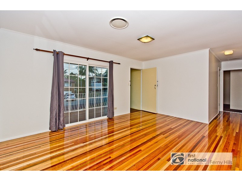 4 Burril Crescent, Ferny Hills QLD 4055