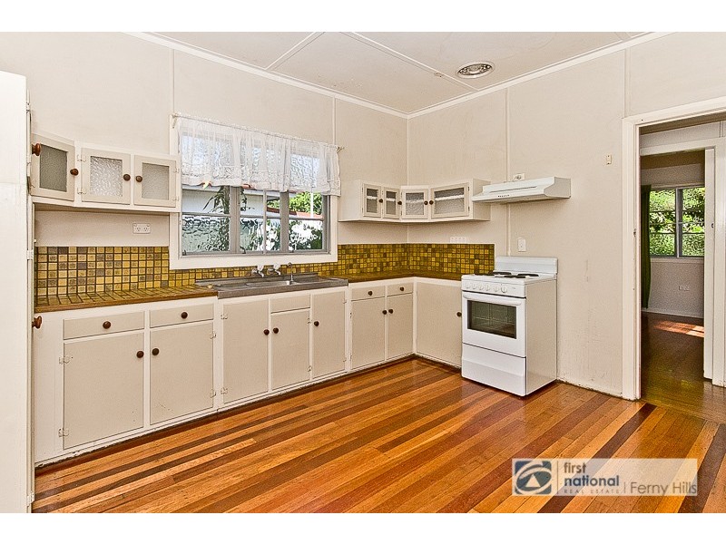 36 Vale Street, Wavell Heights QLD 4012