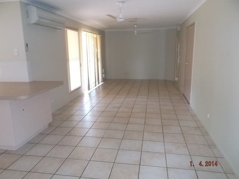 12 Myrtle Crescent, Bridgeman Downs QLD 4035