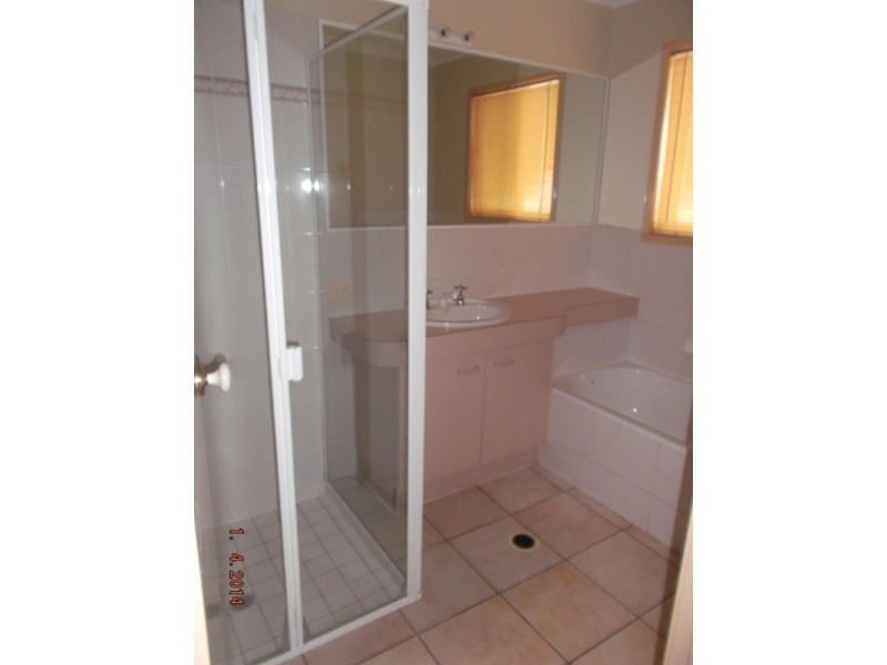 12 Myrtle Crescent, Bridgeman Downs QLD 4035