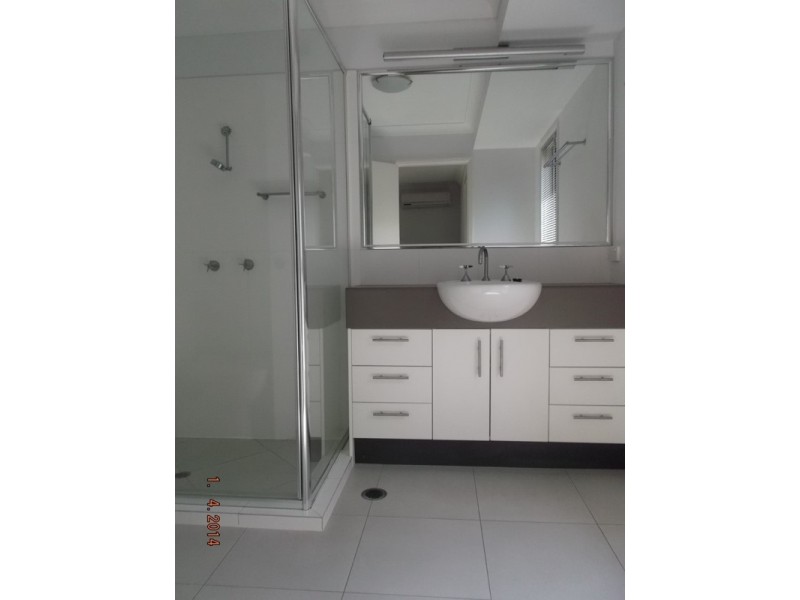 4 Margaret Street, Mcdowall QLD 4053