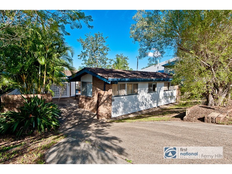 1129 South Pine Road, Arana Hills QLD 4054