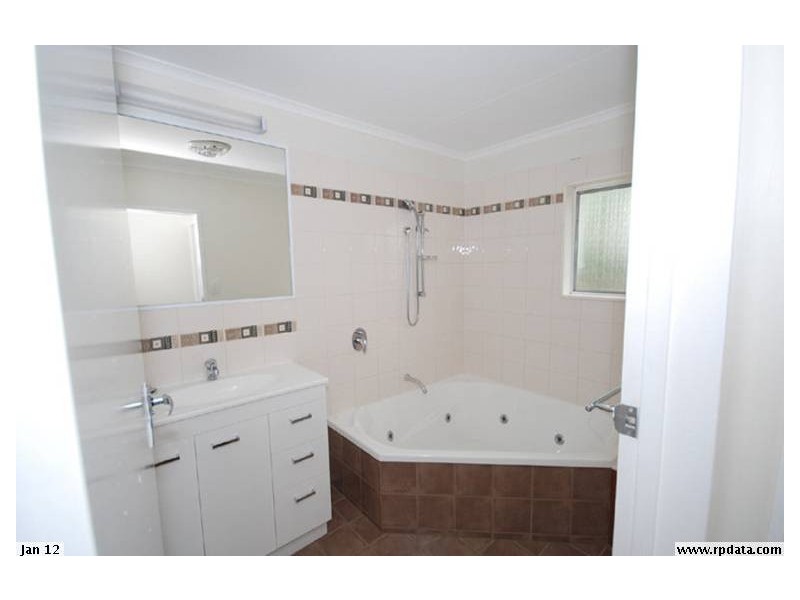 181 Patricks Road, Ferny Hills QLD 4055