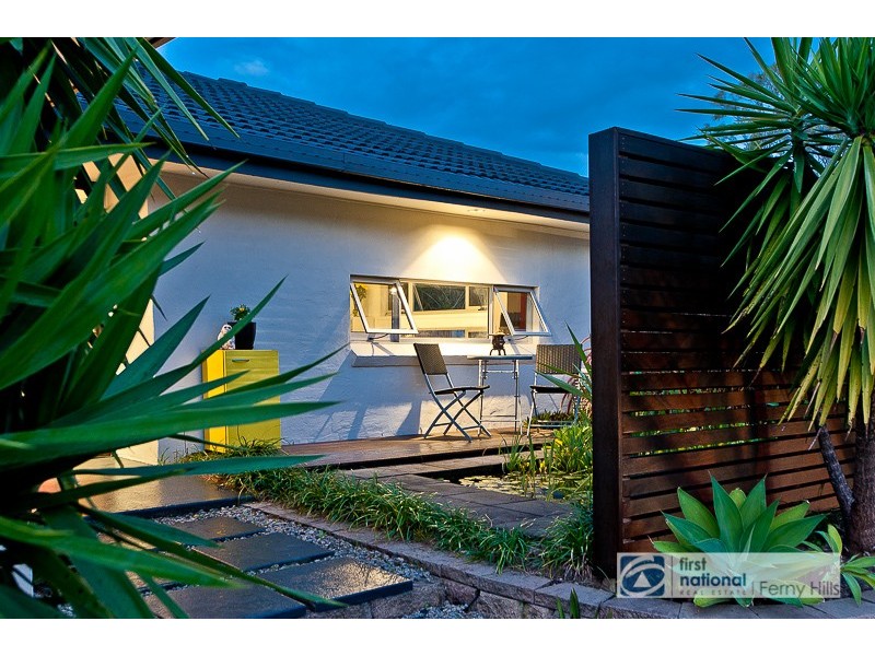 2 Barber Road, Ferny Hills QLD 4055
