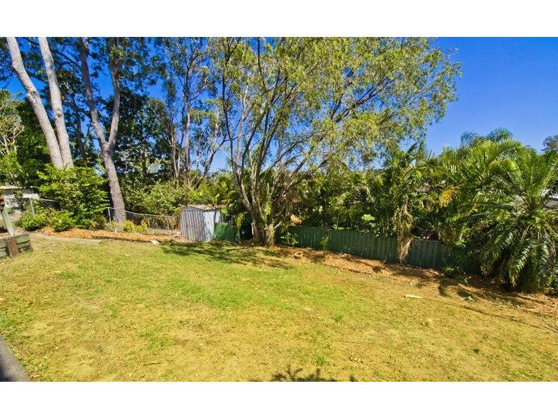13 Dooloo Crescent, Ferny Hills QLD 4055