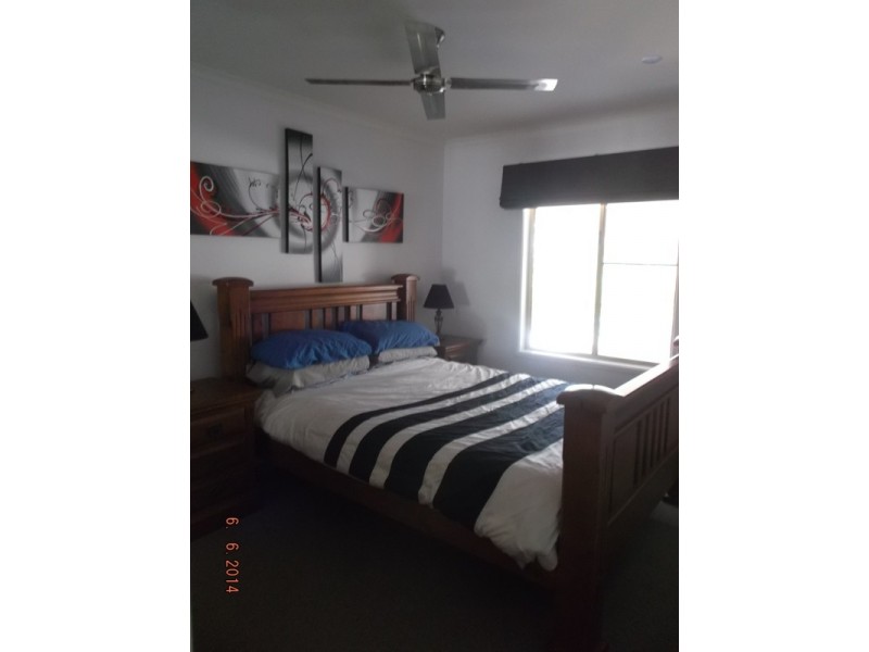 6 Leonarda Drive, Arana Hills QLD 4054