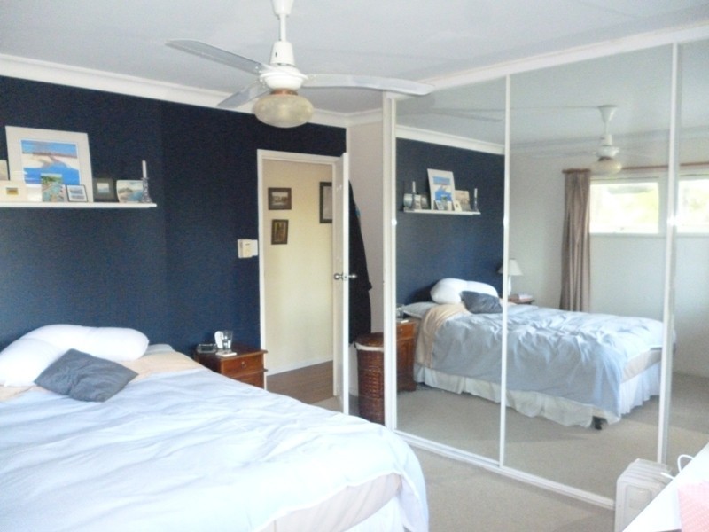 34 Caesar Road, Ferny Hills QLD 4055