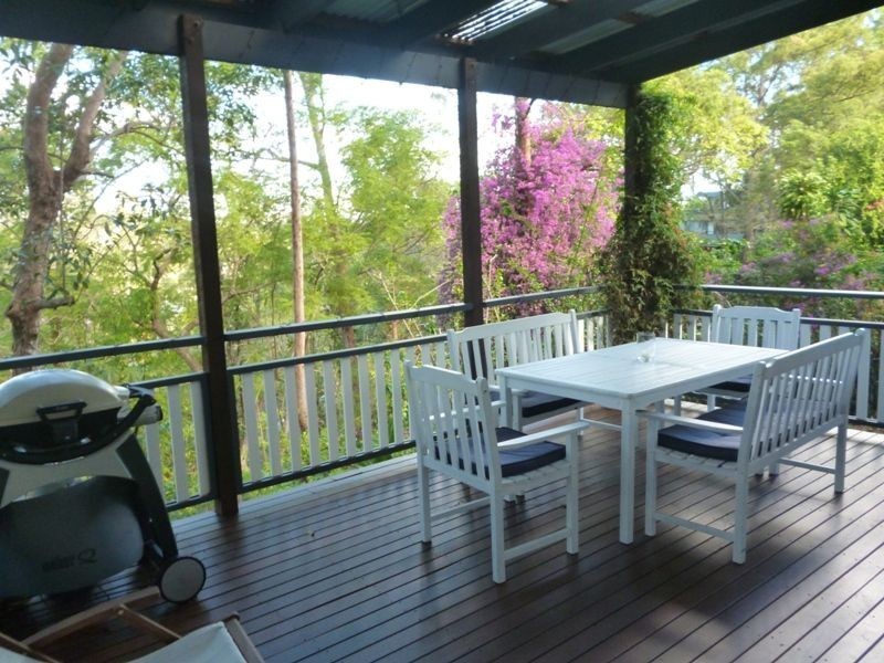 34 Caesar Road, Ferny Hills QLD 4055