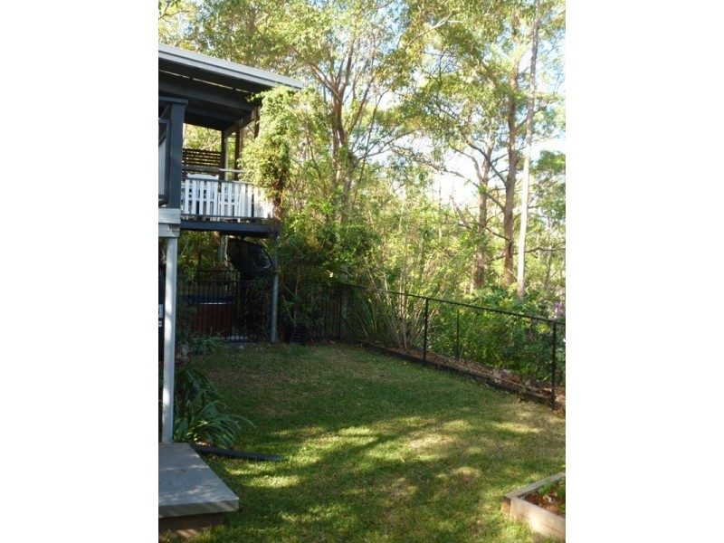34 Caesar Road, Ferny Hills QLD 4055