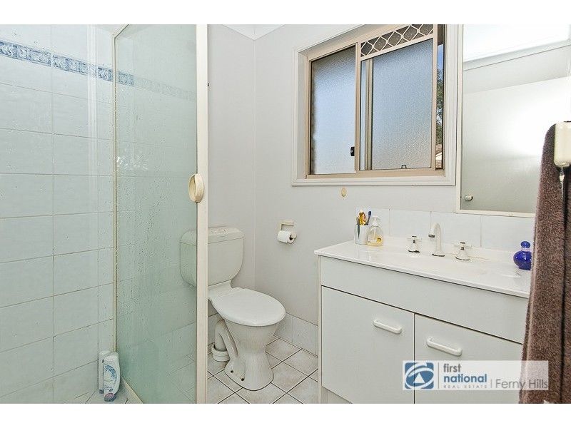 9 Warrigal Place, Arana Hills QLD 4054