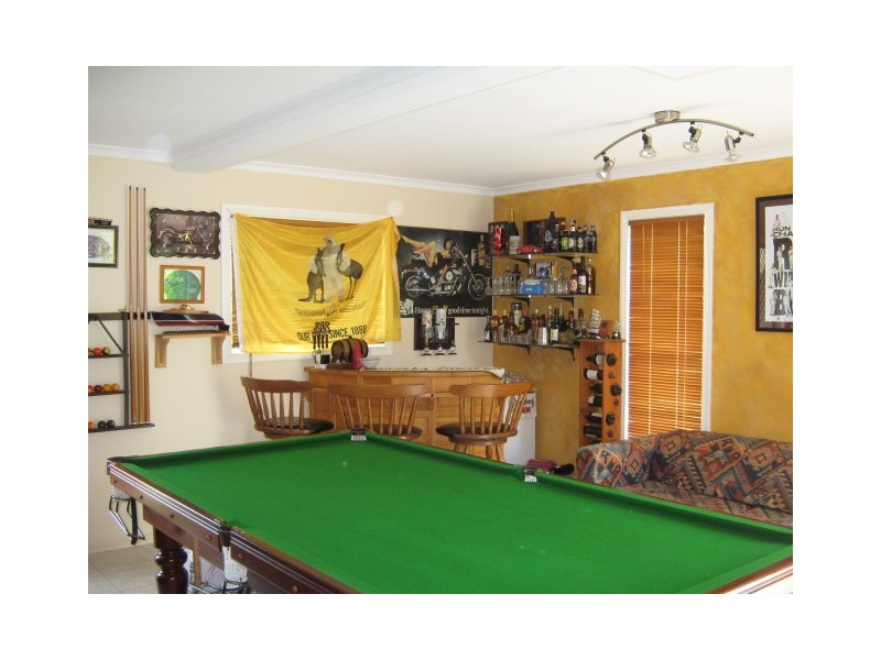 84 View Crescent, Arana Hills QLD 4054