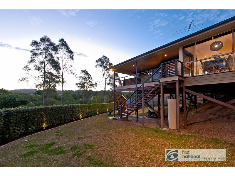 8 Glenkyree Close, Upper Kedron QLD 4055