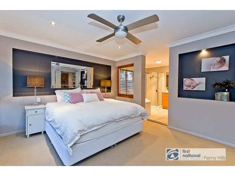 8 Glenkyree Close, Upper Kedron QLD 4055