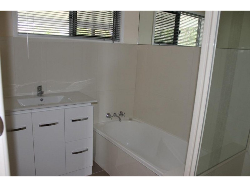 34 Bates, Everton Hills QLD 4053