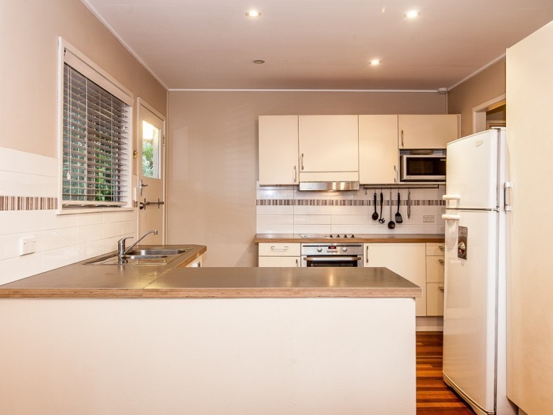 69 Joalah Crescent, Ferny Hills QLD 4055