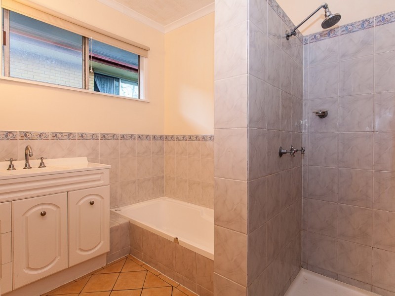 69 Joalah Crescent, Ferny Hills QLD 4055