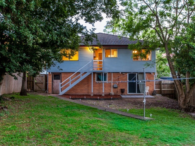 69 Joalah Crescent, Ferny Hills QLD 4055