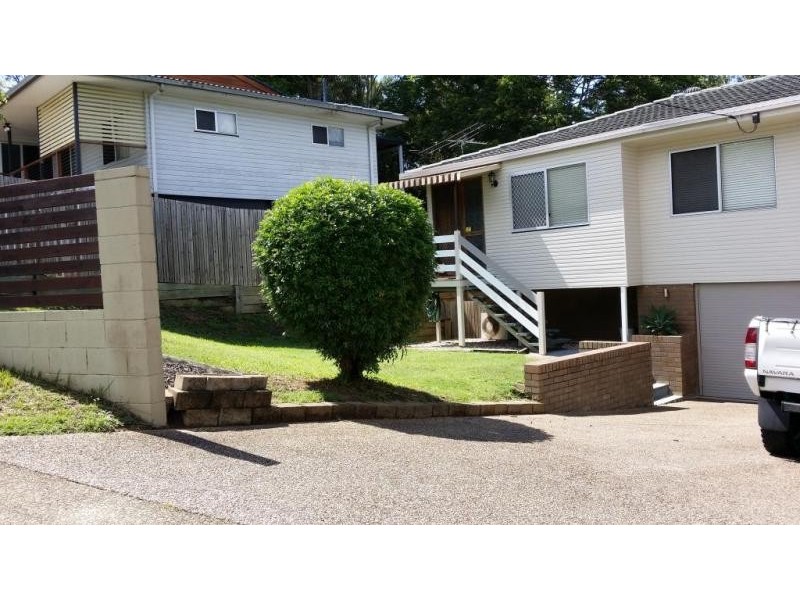 129 Olearia Street West, Everton Hills QLD 4053