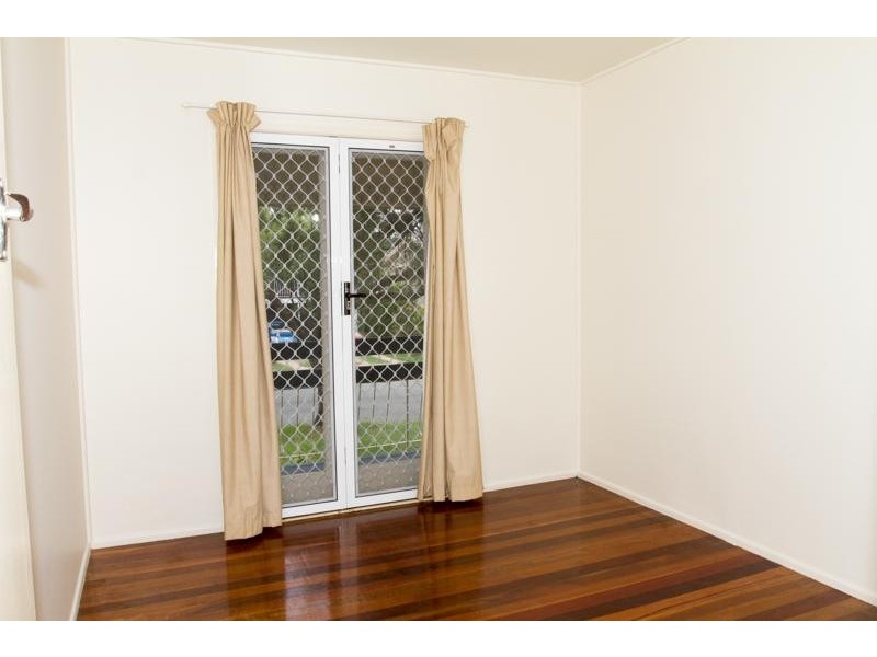 11 Dooloo Crescent, Ferny Hills QLD 4055