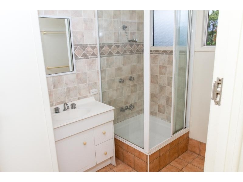 11 Dooloo Crescent, Ferny Hills QLD 4055