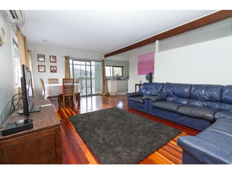 3 Dooloo Crescent, Ferny Hills QLD 4055