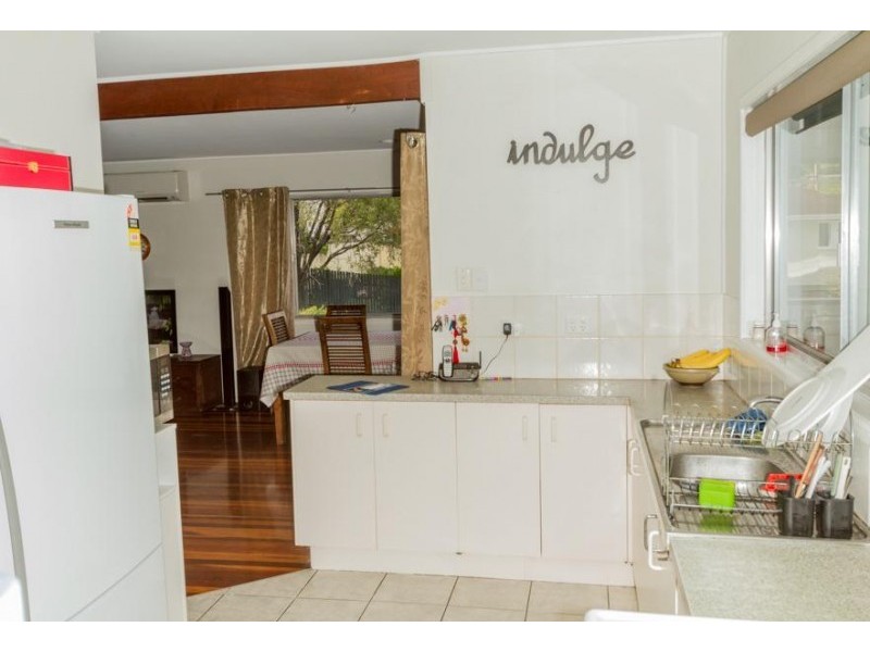 3 Dooloo Crescent, Ferny Hills QLD 4055