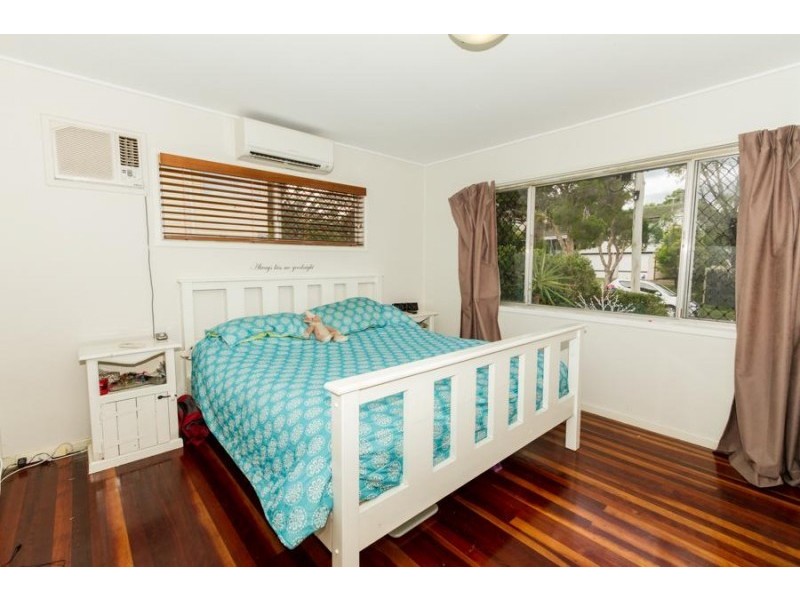 3 Dooloo Crescent, Ferny Hills QLD 4055