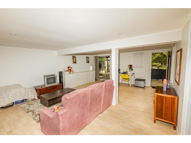 3 Dooloo Crescent, Ferny Hills QLD 4055