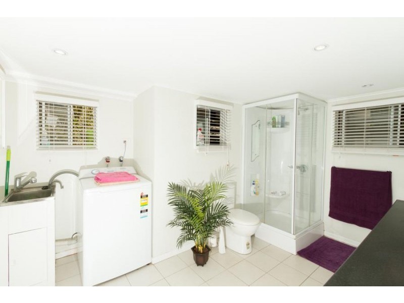 3 Dooloo Crescent, Ferny Hills QLD 4055