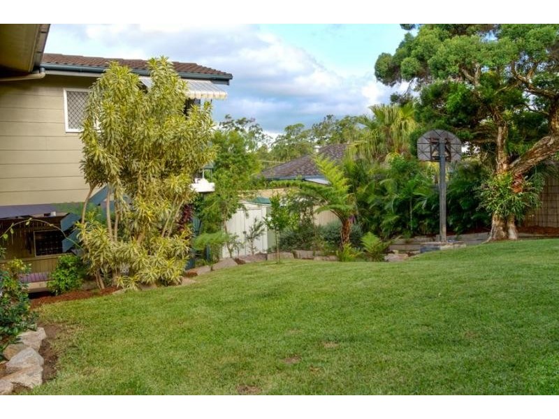 3 Dooloo Crescent, Ferny Hills QLD 4055