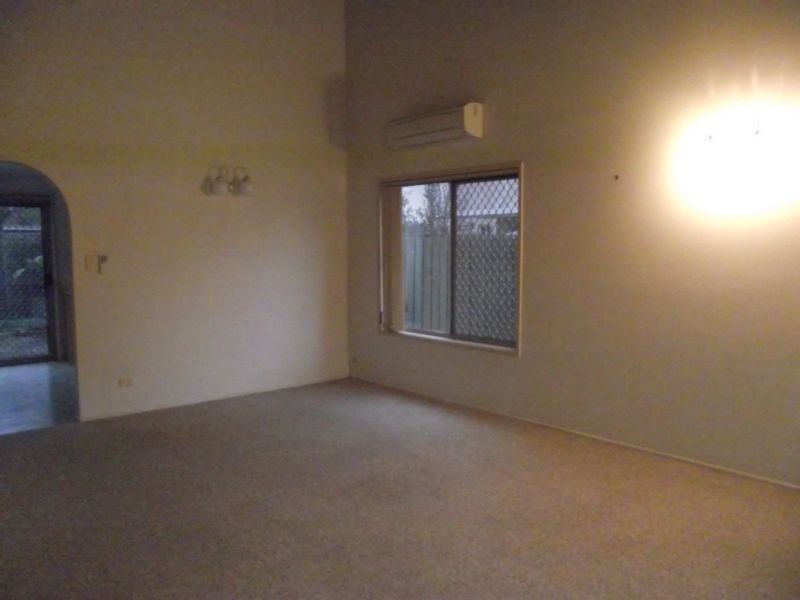 50/9 Leslie, Arana Hills QLD 4054