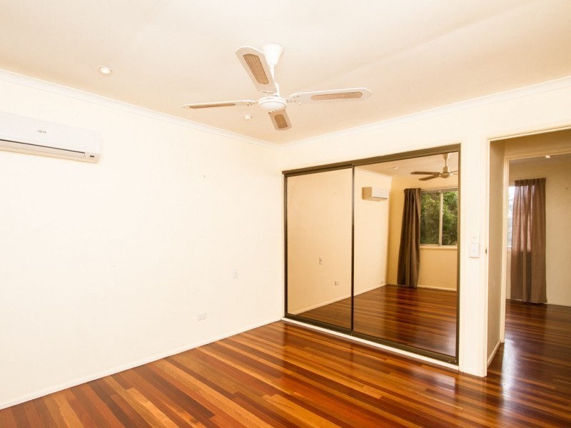 30 Hutton Road, Arana Hills QLD 4054