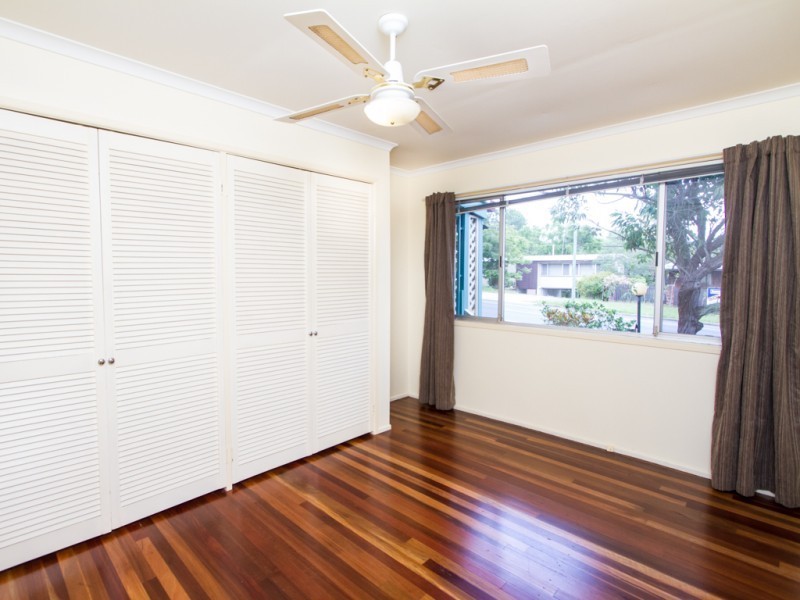 30 Hutton Road, Arana Hills QLD 4054