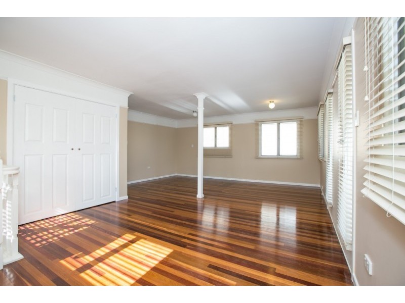 9 Danyo Crescent, Ferny Hills QLD 4055