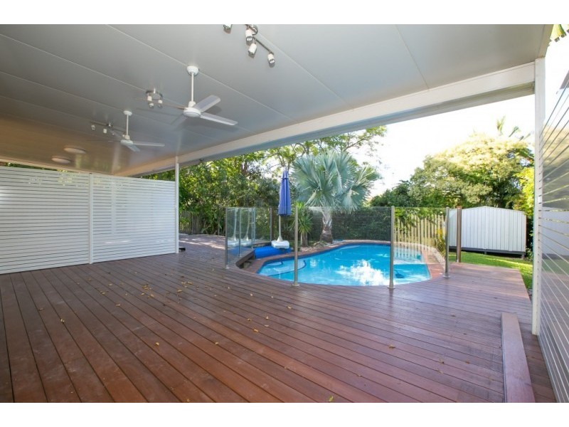 9 Danyo Crescent, Ferny Hills QLD 4055