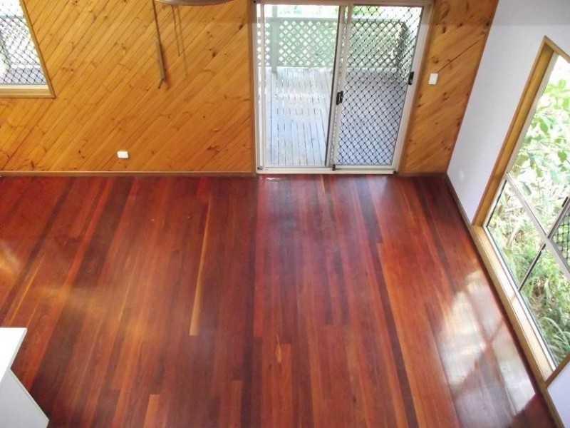 1131 South Pine Road, Arana Hills QLD 4054