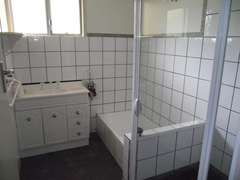 22 Menangle, Arana Hills QLD 4054