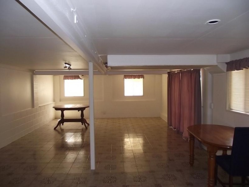 22 Menangle, Arana Hills QLD 4054