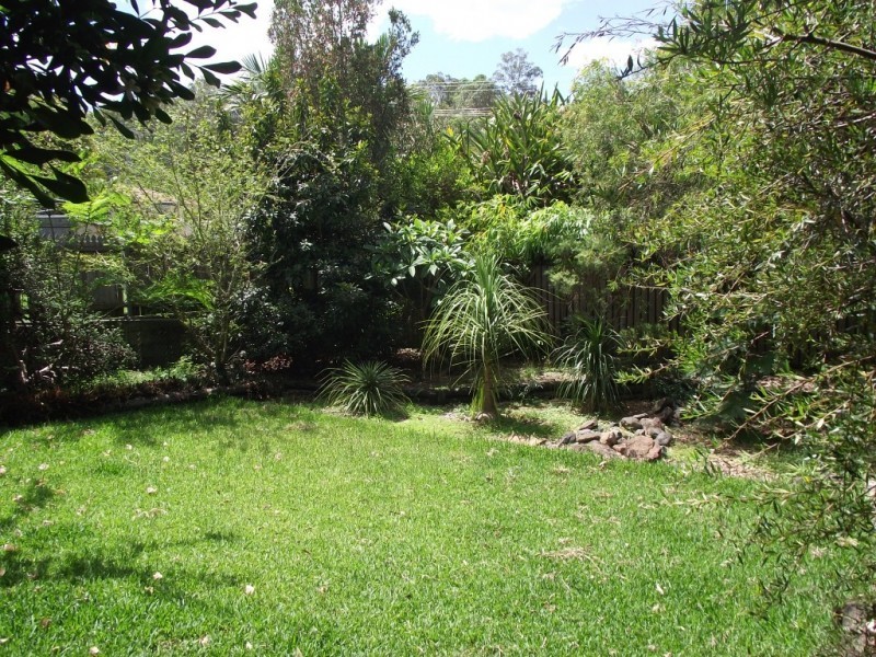 22 Menangle, Arana Hills QLD 4054