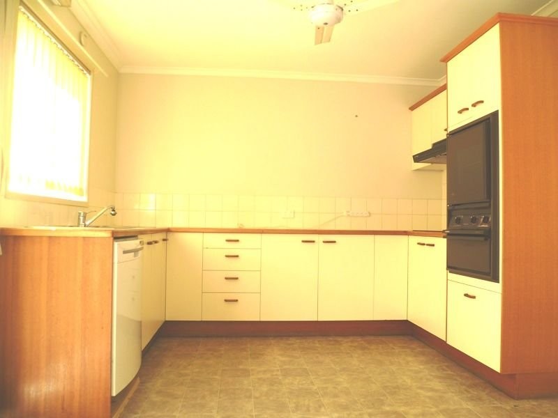 21/9 Lleslie st, Arana Hills QLD 4054