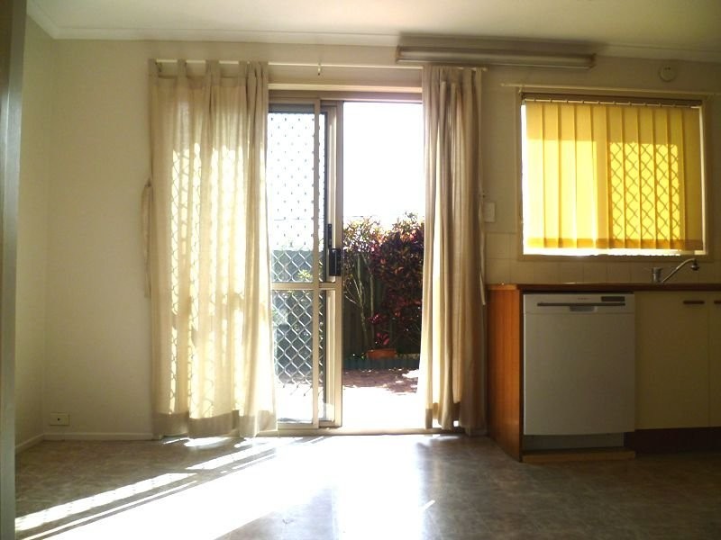 21/9 Lleslie st, Arana Hills QLD 4054